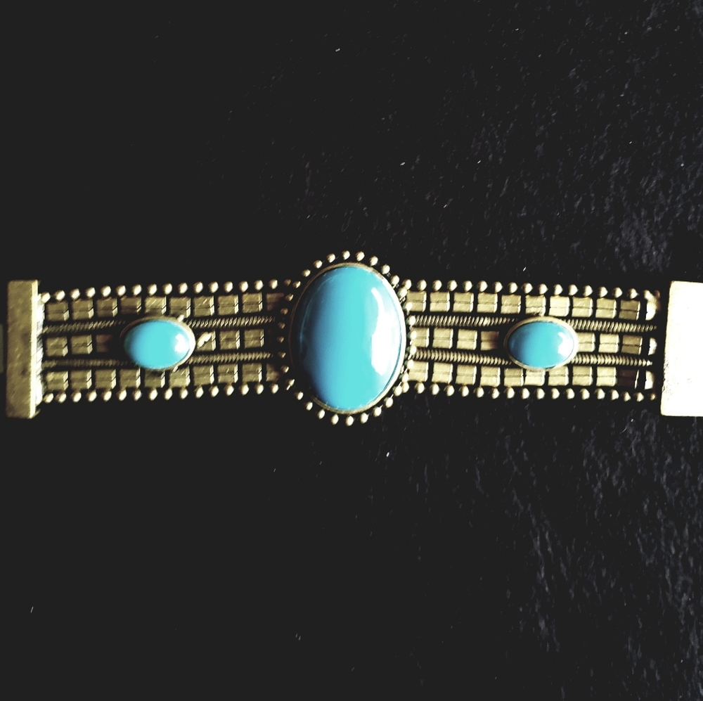 Bronze with Turquoise Stone Bracelet